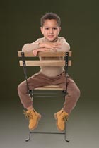 Donker groene schoolfoto achtergrond volportret