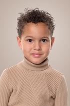 Licht beige achtergrond portret