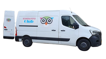 Uitsnede van mobiele studiowagen van schoolfotoclub